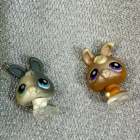 LITTLEST PET SHOP Vintage 2006 Teeniest Tiniest Playset two bunnies & larger cat - Picture 7 of 14